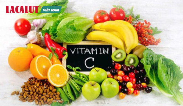 chảy máu chân răng nên ăn nhiều thực phẩm chứa vitamin c